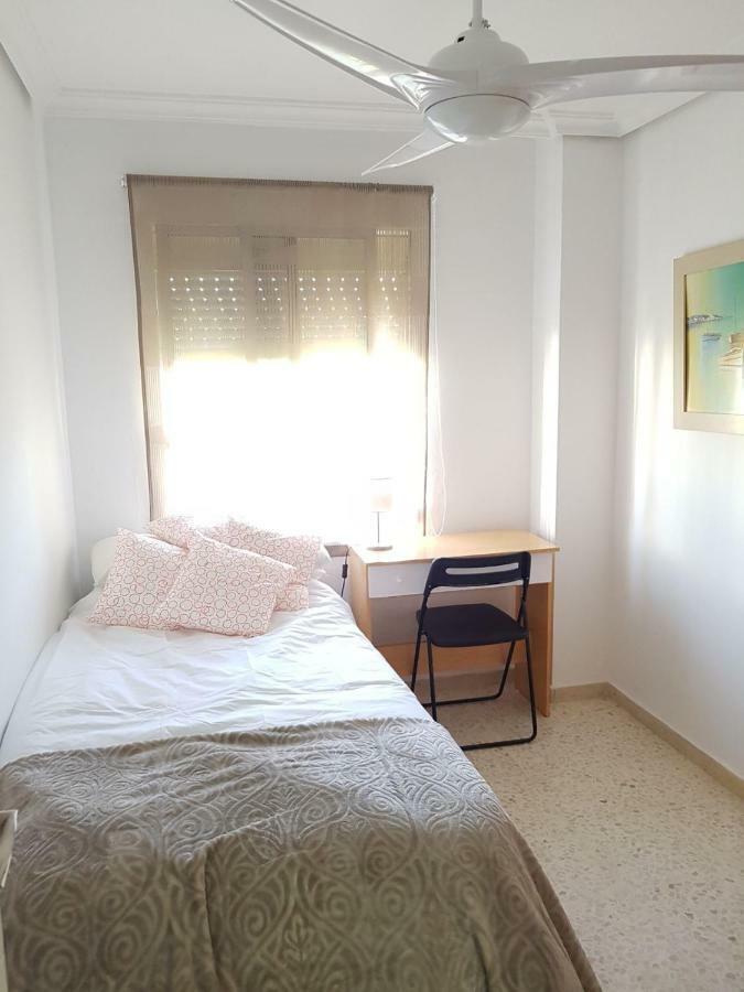Luminoso Y Amplio Apartamento Seville Ngoại thất bức ảnh